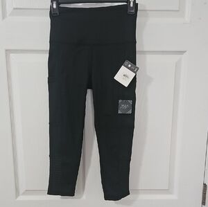 Women-s Capri Black Leggings